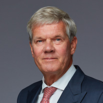 Dick Boer, Member of the Nomination and Succession Committee (photo)