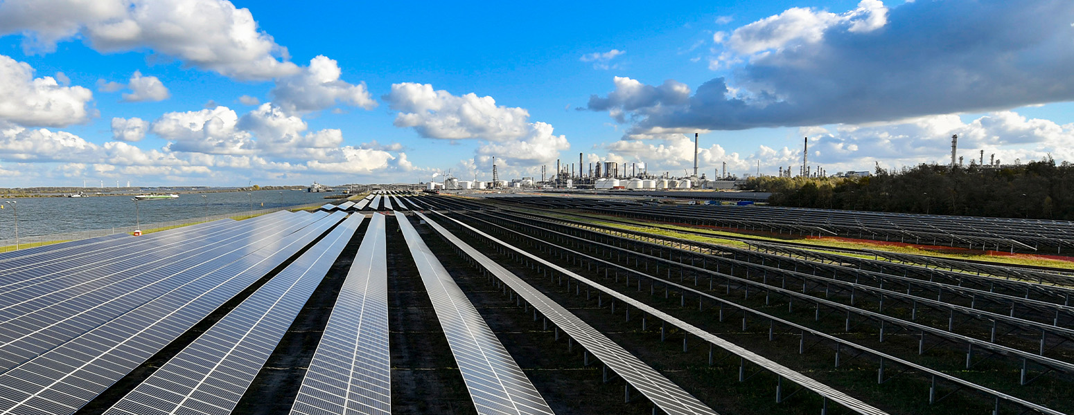 Solar panels in front of Shell Chemicals Park, Moerdijk