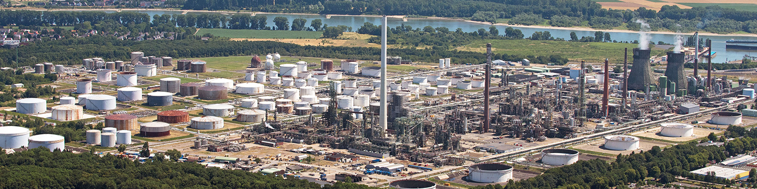 Shell Rheinland Refinery in Germany. (photo)