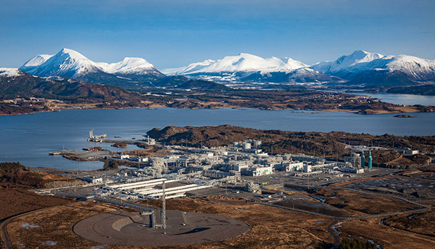 Nyhamna plant in Norway, where gas from the Ormen Lange field is processed (photo)