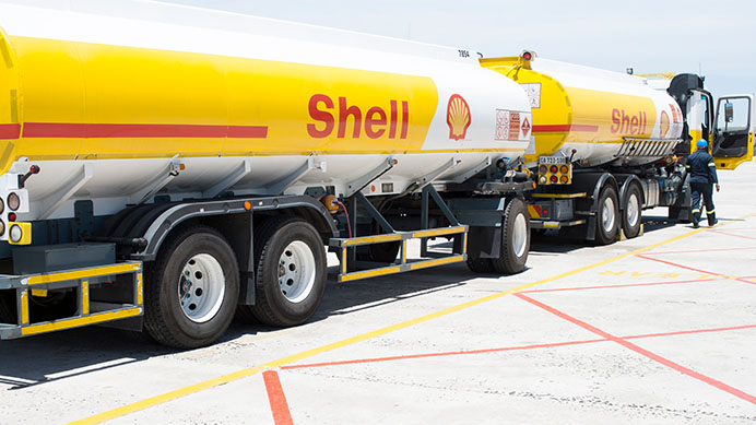 Supply & Distribution Killarney Depot (Joint Venture), Cape Town, South Africa: Shell's distribution depots in South Africa serve the company's 750 sites and many B2B customers throughout the country. 2010 (photo)