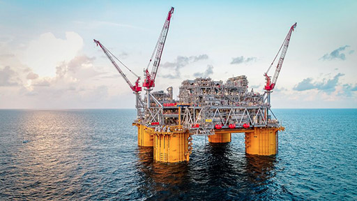 Appomattox, a deep-water oil and gas development and Shell’s largest floating platform in the Gulf of Mexico. (photo)