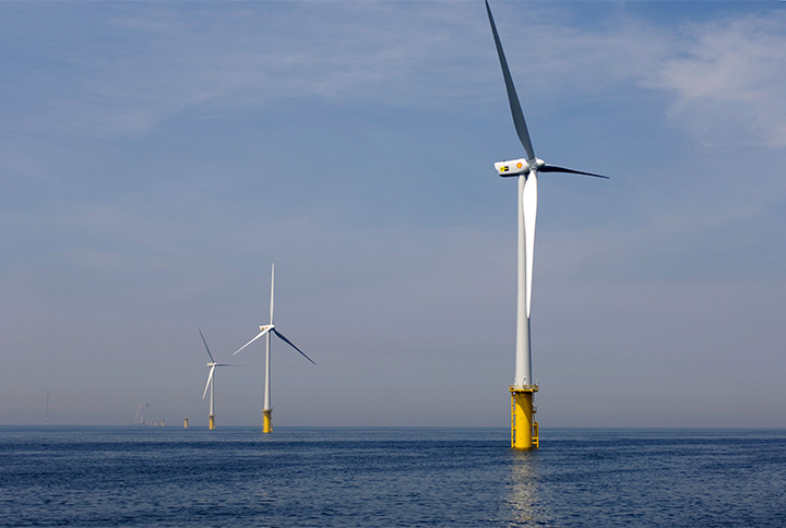 Shell wind farm, Egmond aan Zee, Netherlands (photo)