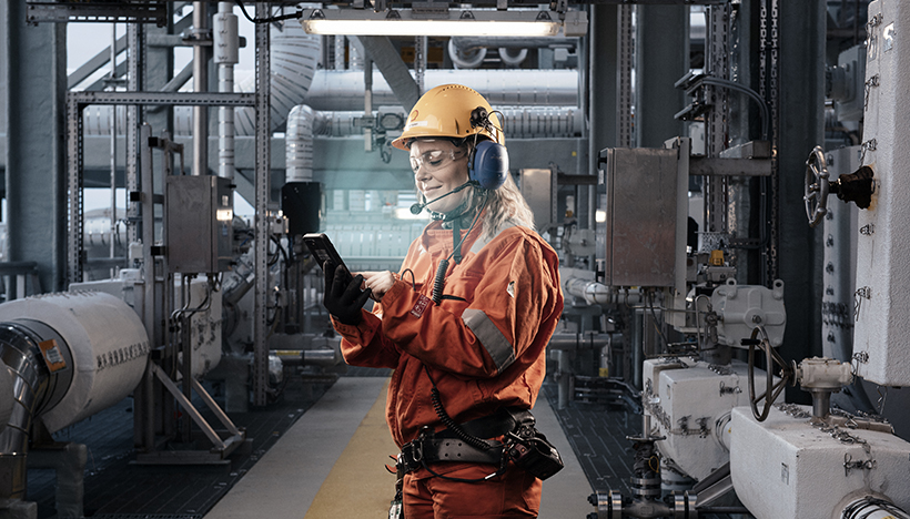 Female operator at Nyhamna gas plant Norway. (photo)
